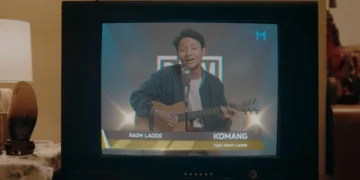Film Komang (2025) Kisah Nyata dari Raim Laode